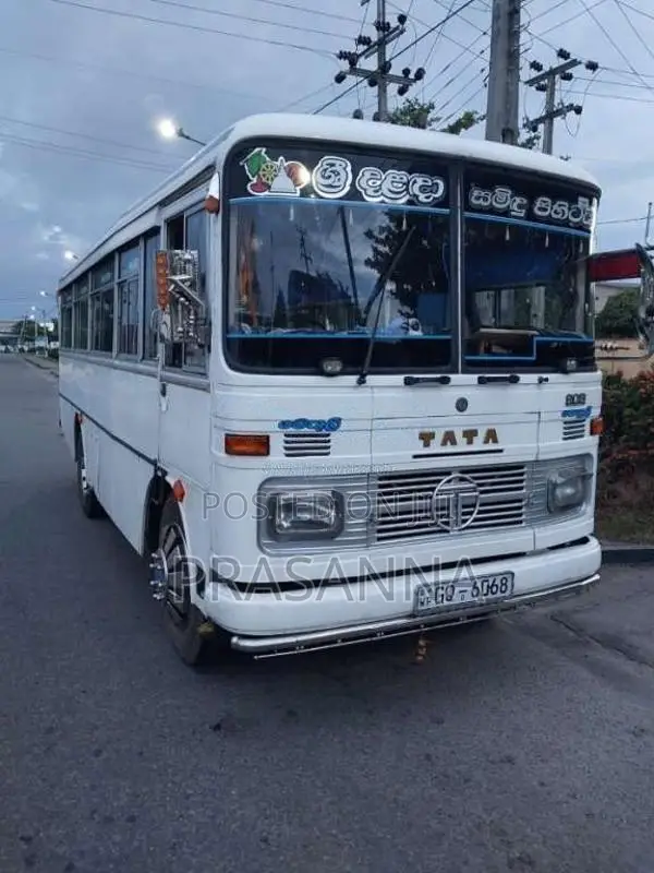 Tata 909 2001 Bus (Used)