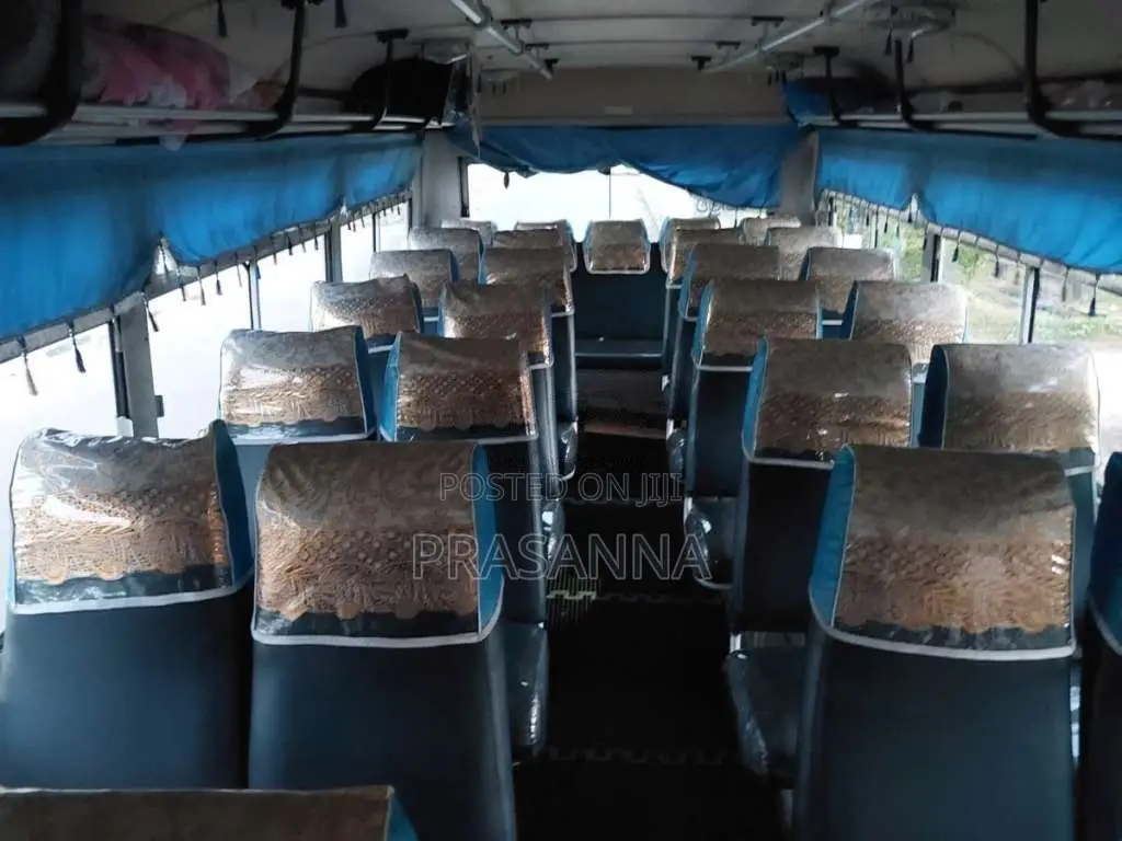 Tata 909 2001 Bus (Used)