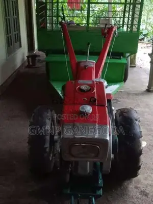 Kubota Tractor 1996 Tractor (Used)