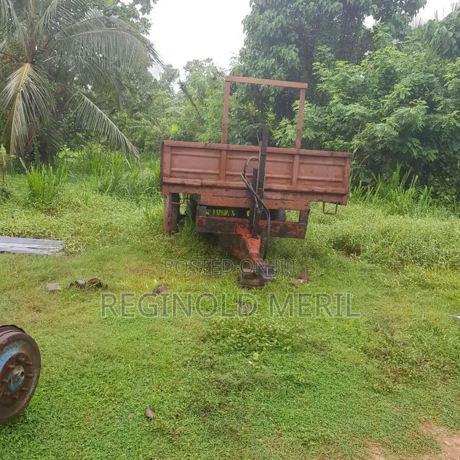 Massey-Ferguson 135 2007 Tractor (Used)
