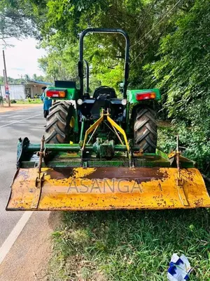 John-Deere 5047 2013 Tractor (Used)