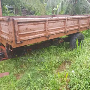 Massey-Ferguson 135 2007 Tractor (Used)