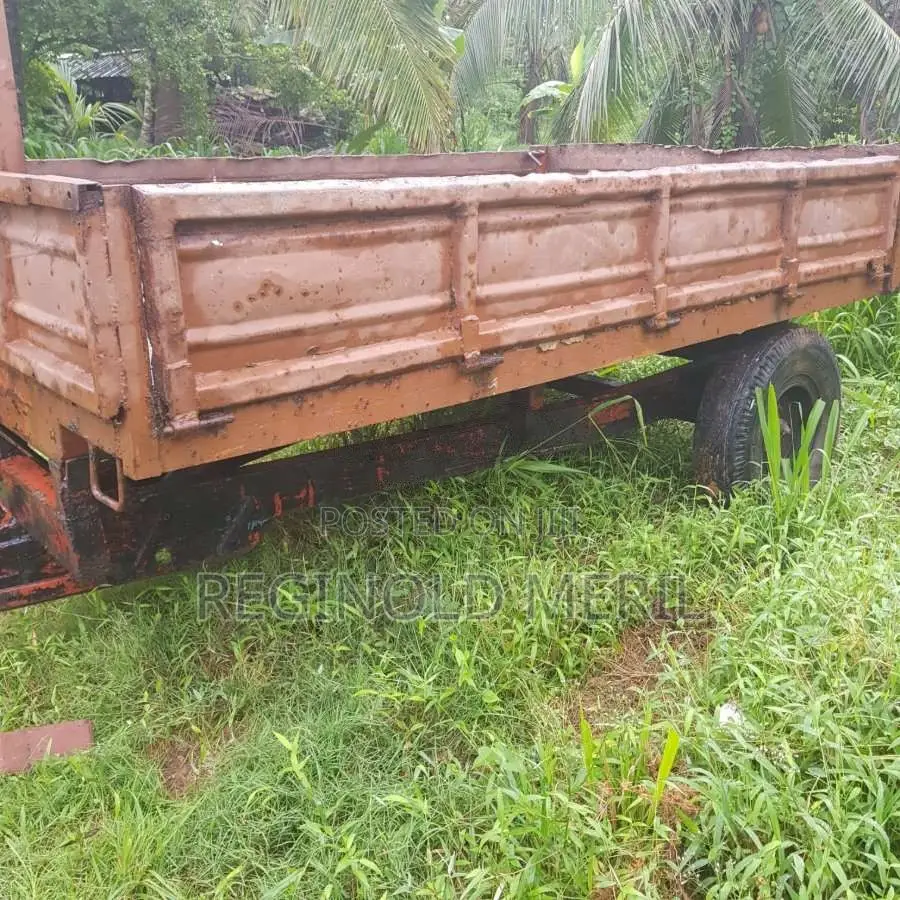 Massey-Ferguson 135 2007 Tractor (Used)