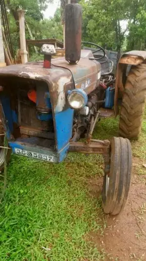 Ford 3600 1986 Tractor (Used)