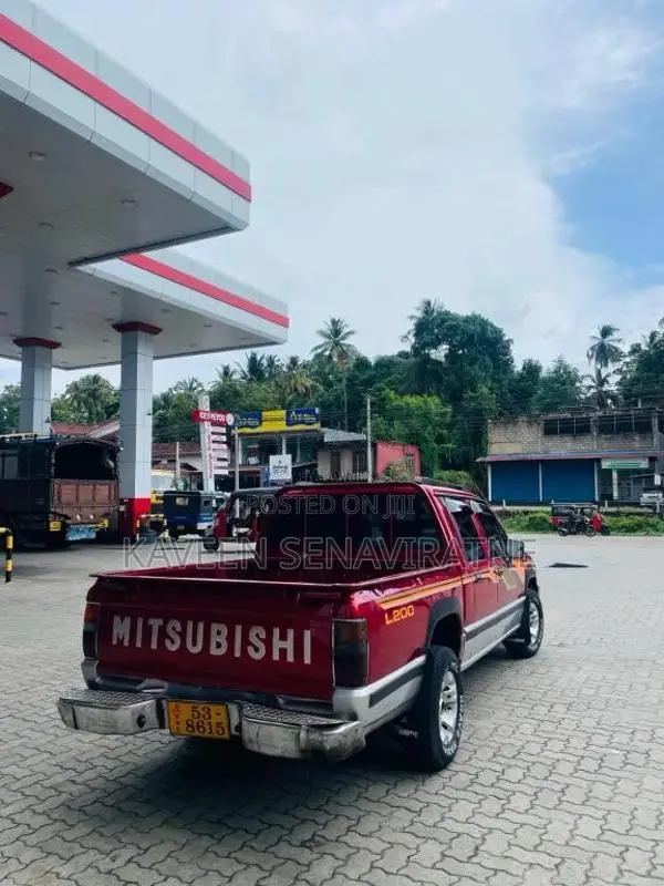 Mitsubishi L200 1992 Pickup (Used)