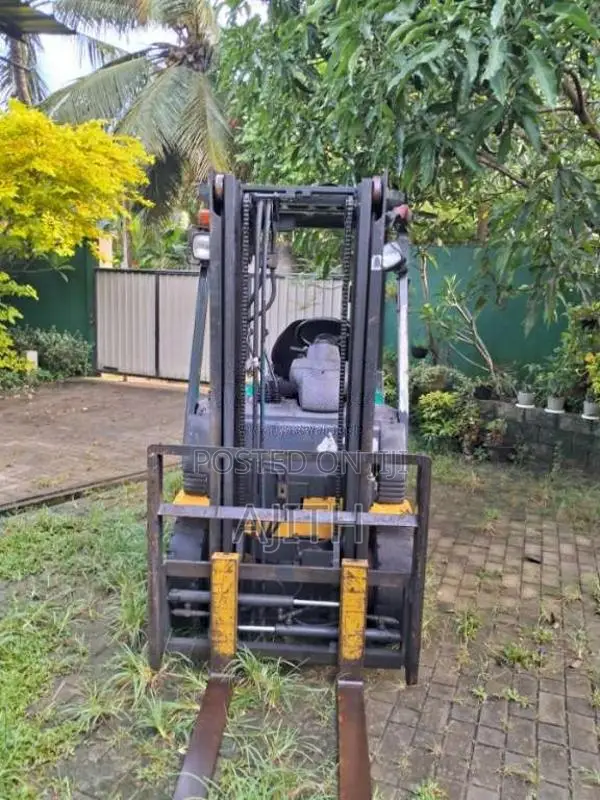 Komatsu FORK LIFT 2019 Heavy-Duty (Used)