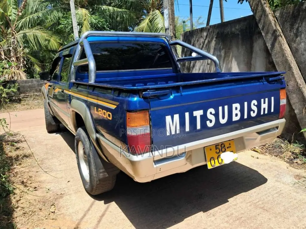 Mitsubishi L200 1996 Pickup (Used)