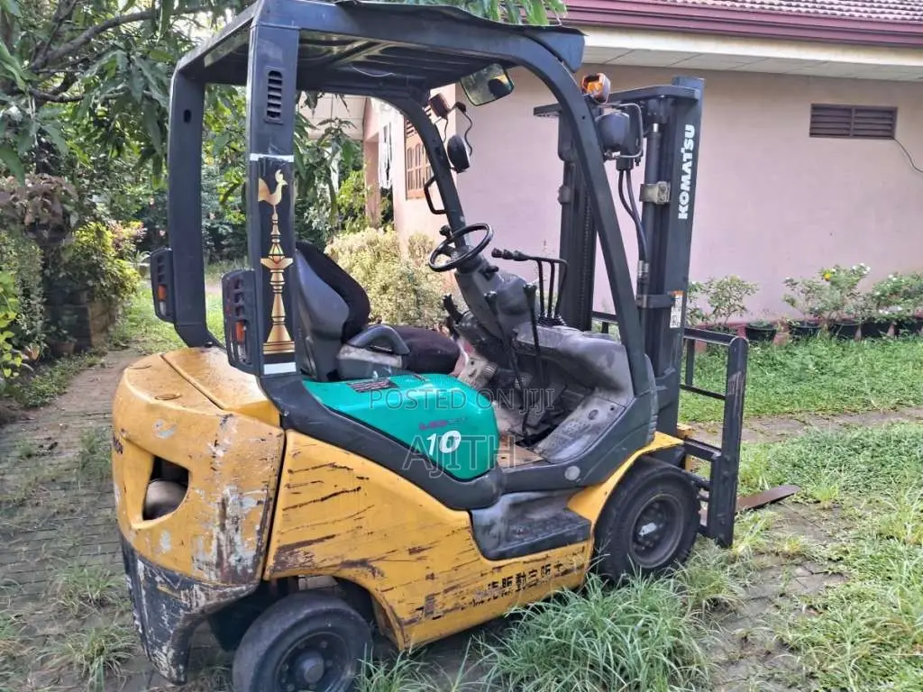 Komatsu FORK LIFT 2019 Heavy-Duty (Used)