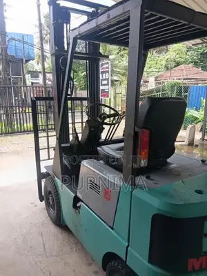Mitsubishi Forklift 2022 Heavy-Duty (Used)