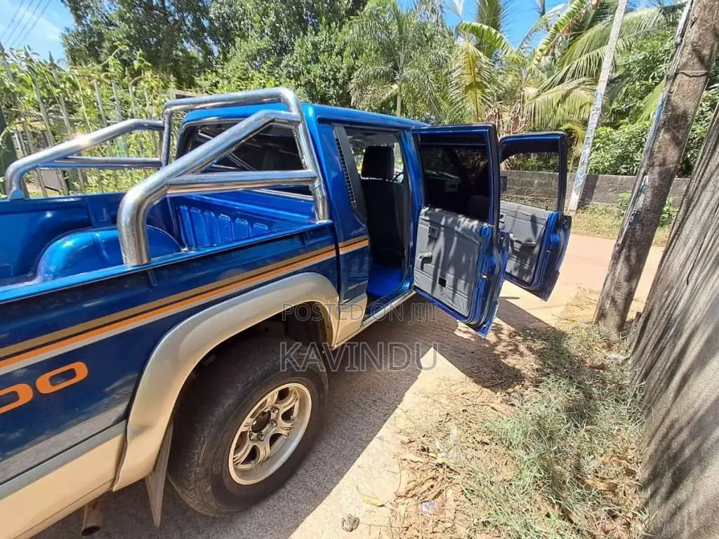 Mitsubishi L200 1996 Pickup (Used)
