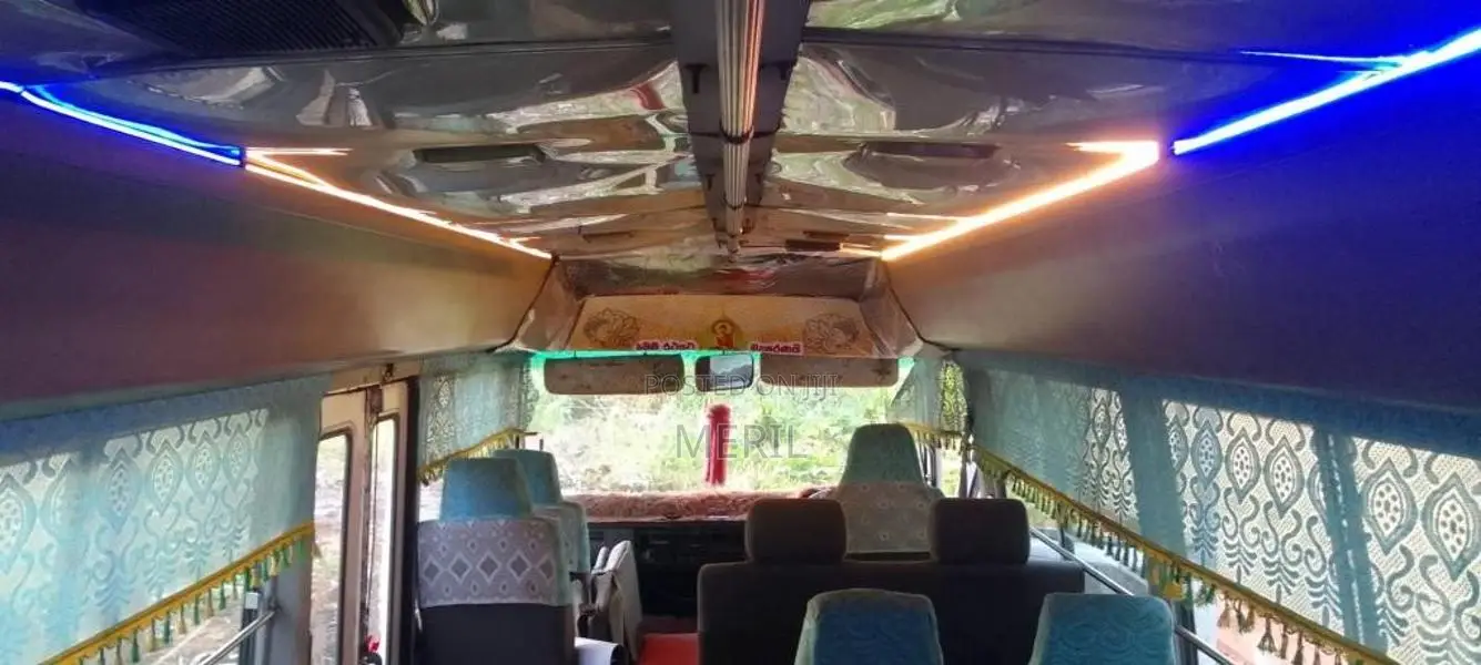 Mitsubishi Rosa 1990 Bus (Used)