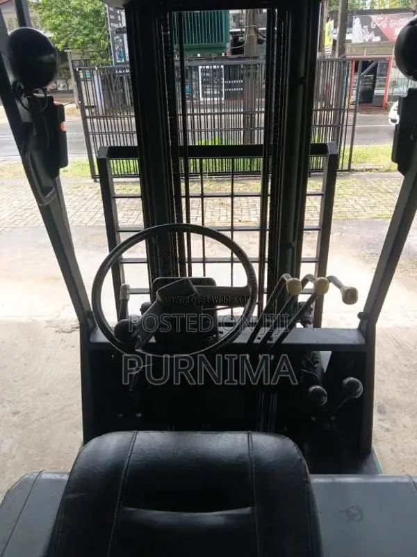 Mitsubishi Forklift 2022 Heavy-Duty (Used)