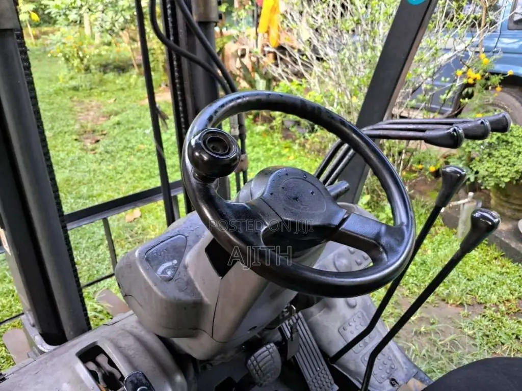 Komatsu FORK LIFT 2019 Heavy-Duty (Used)