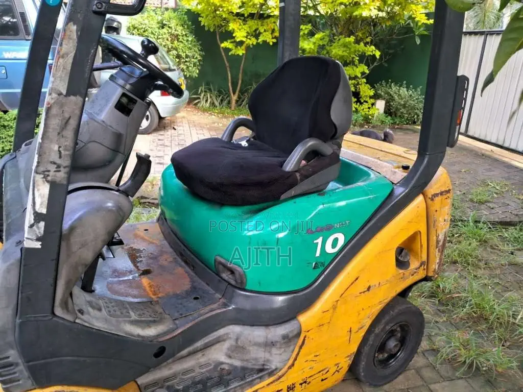 Komatsu FORK LIFT 2019 Heavy-Duty (Used)