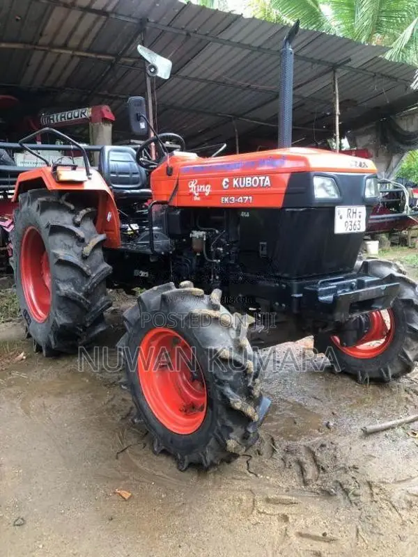 Kubota E KUBOTA 2023 Tractor (Used)