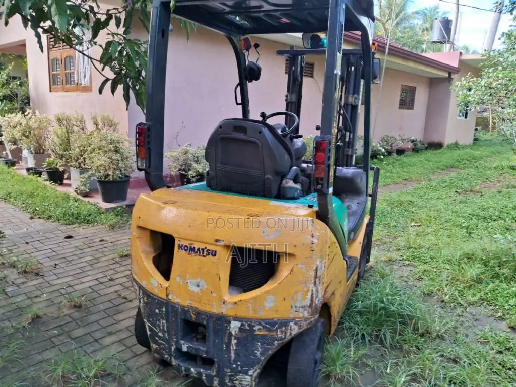 Komatsu FORK LIFT 2019 Heavy-Duty (Used)