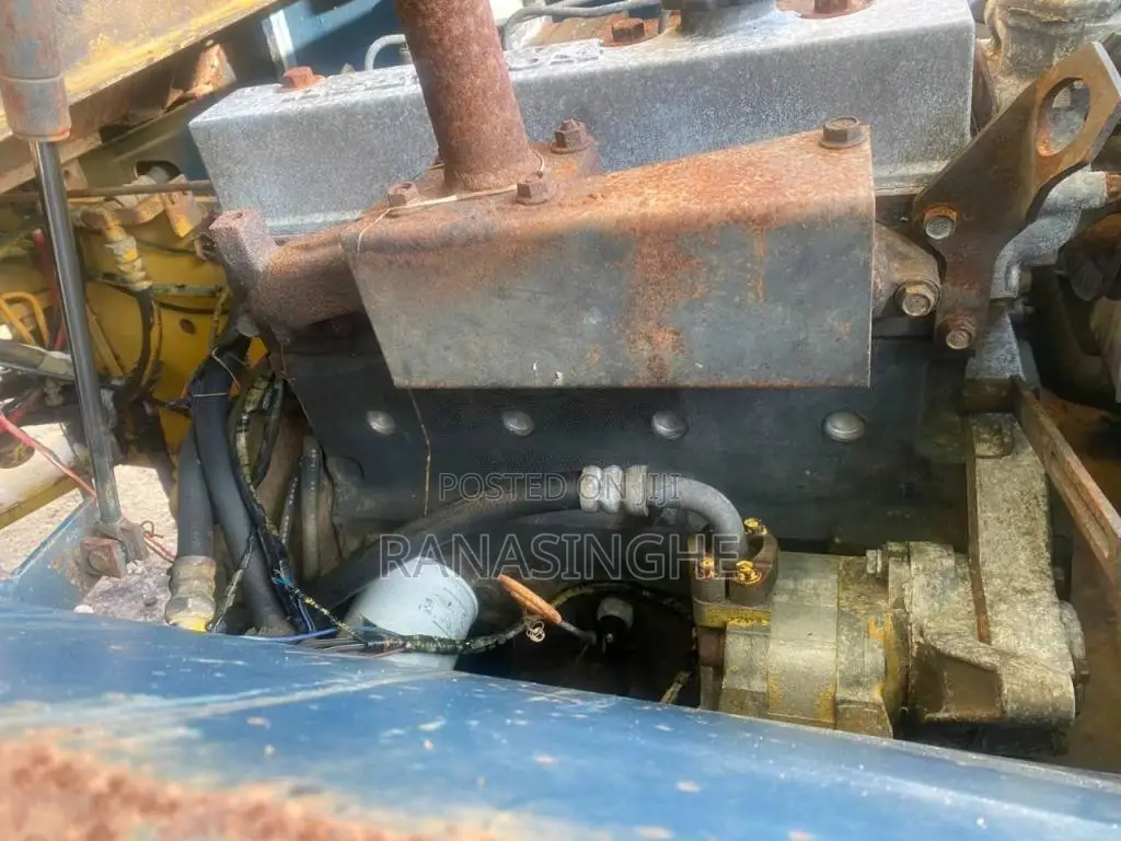 Komatsu WA 50A Wheel Loader 2012 Heavy-Duty (Used)