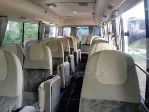 Mitsubishi Rosa Custom 2013 Bus (Used)
