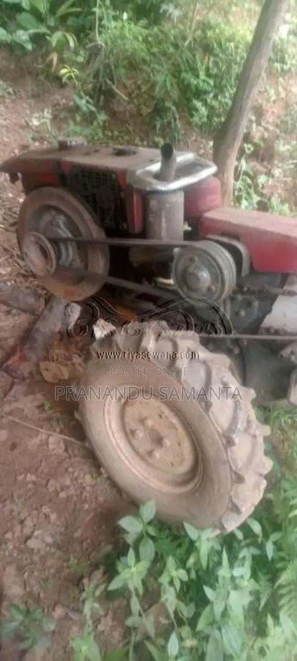 Kubota K700 2007 Tractor (Used)