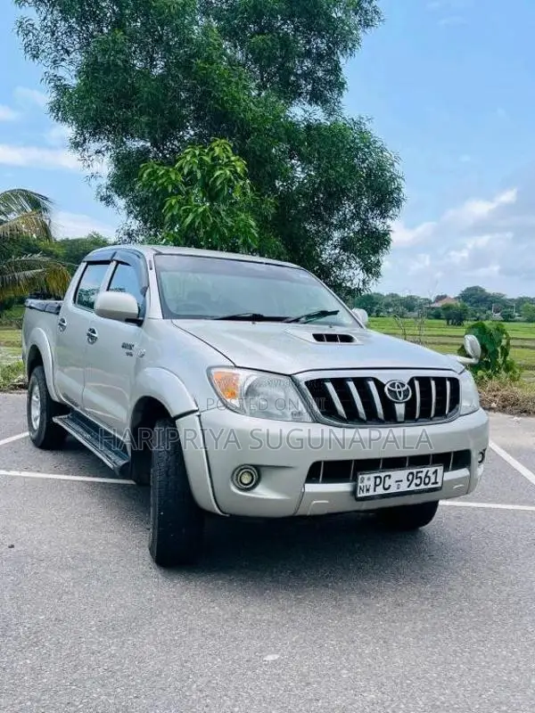 Toyota Hilux 2007 Pickup (Used)