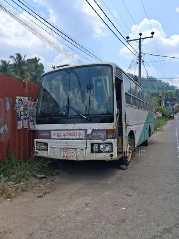 Mitsubishi Fuso Dolphin 1988 Bus (Used)
