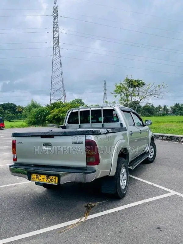 Toyota Hilux 2007 Pickup (Used)