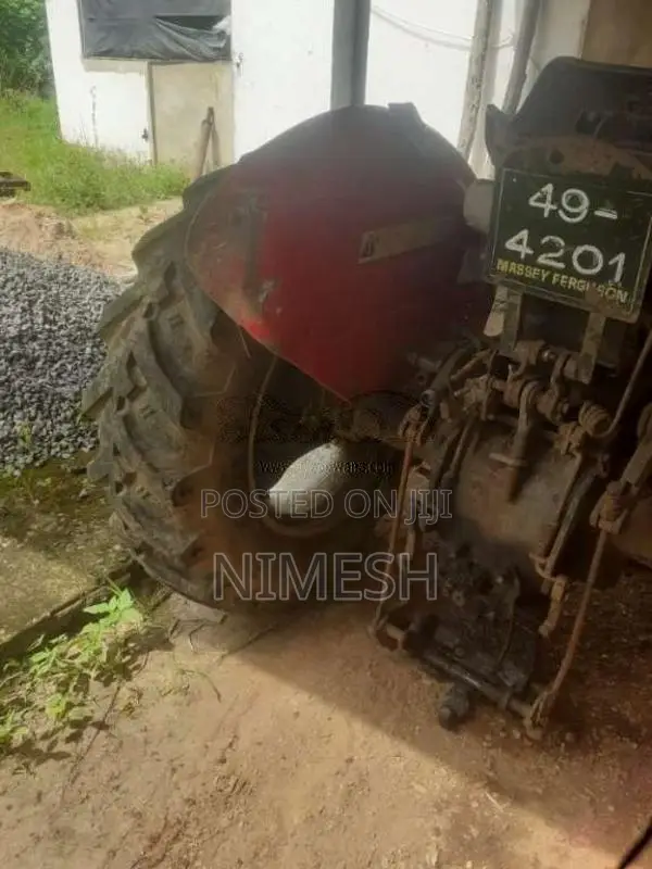 Massey-Ferguson 240 Full Set 2020 Tractor (Used)
