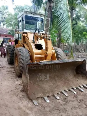 Komatsu Komatsu 2015 Heavy-Duty (Used)