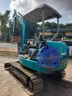 Komatsu Pc 27-8 2015 Heavy-Duty (Used)