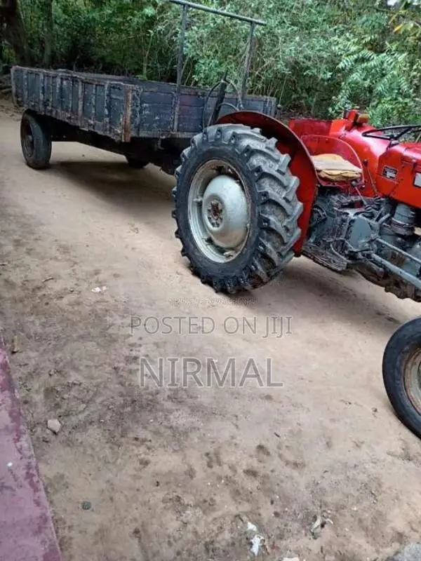 Massey-Ferguson 240 Super 1990 Tractor (Used)