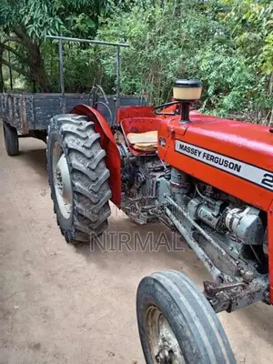 Massey-Ferguson 240 Super 1990 Tractor (Used)