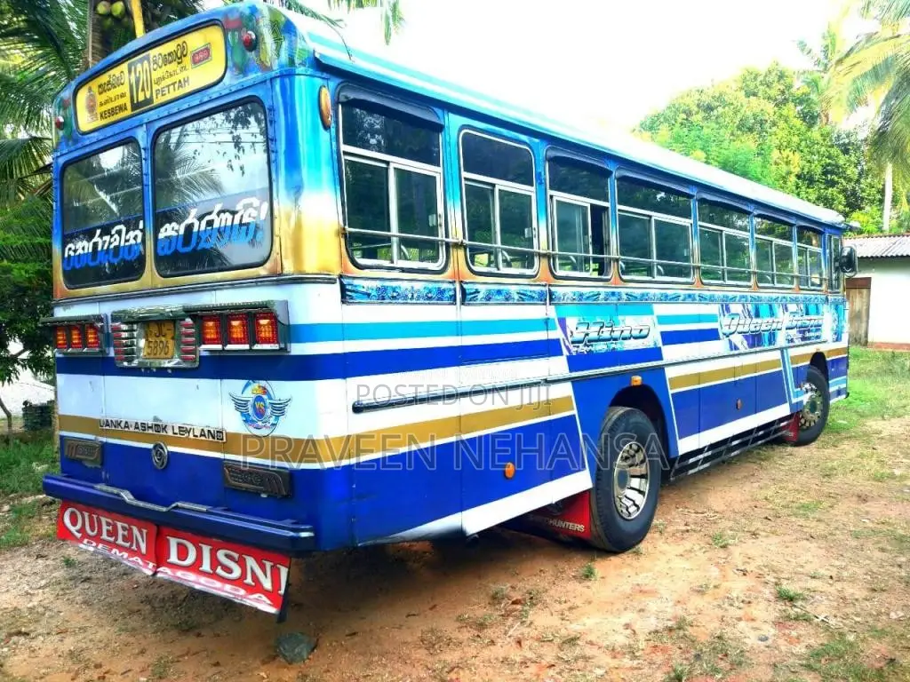 Ashok-Leyland Viking 2005 Bus (Used)