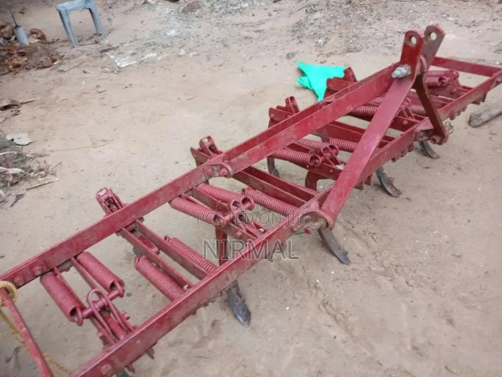 Massey-Ferguson 240 Super 1990 Tractor (Used)