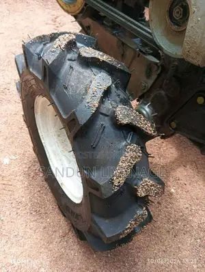 Kubota K75 2000 Tractor (Used)