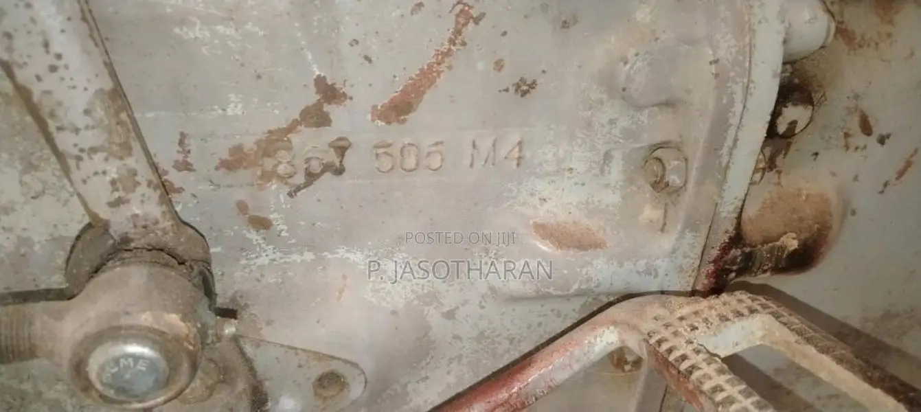 Massey-Ferguson MF 240 1981 Tractor (Used)