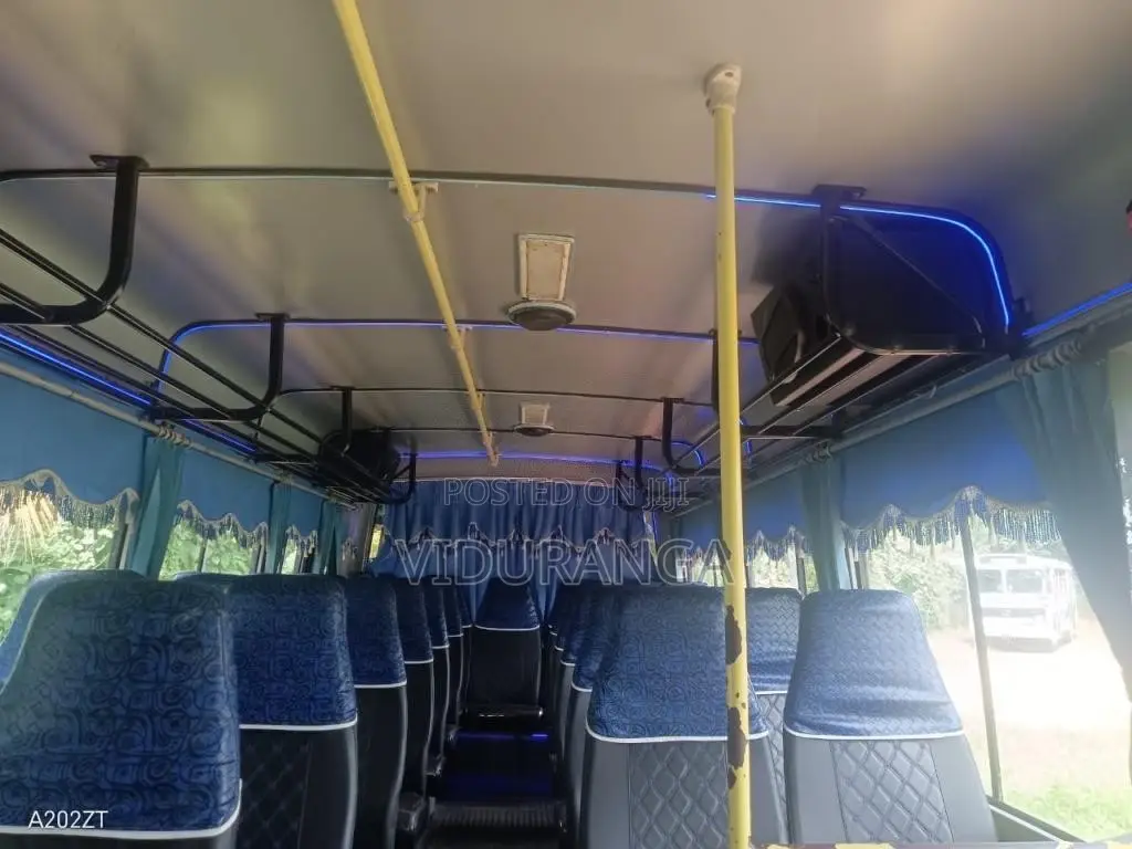 Eicher Starline 2016 Bus (Used)