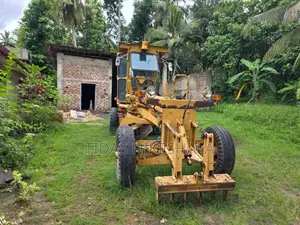 Komatsu GD300A 1986 Heavy-Duty Unregistered (Recondition)