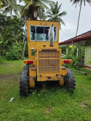 Komatsu GD300A 1986 Heavy-Duty Unregistered (Recondition)