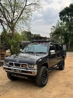 Nissan D21 1992 Pickup (Used)
