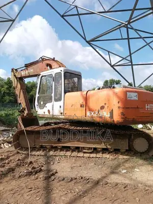 Hitachi EX 200 Landy 1999 Heavy-Duty (Used)