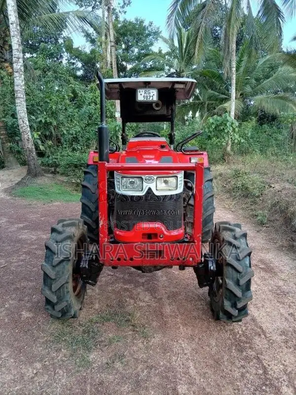 Kubota KARTAR 4w Tractor 2021 Tractor (Used)