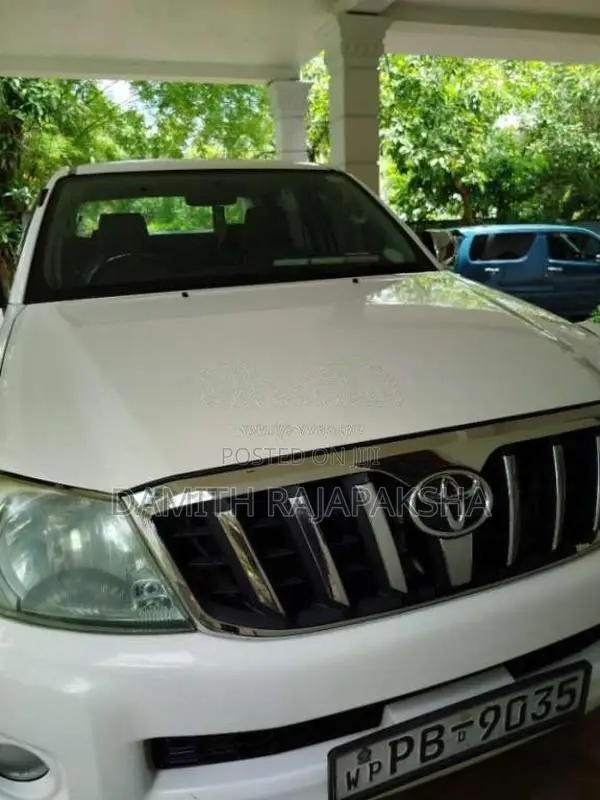 Toyota Hilux 2KD Thailand 2010 Pickup (Used)