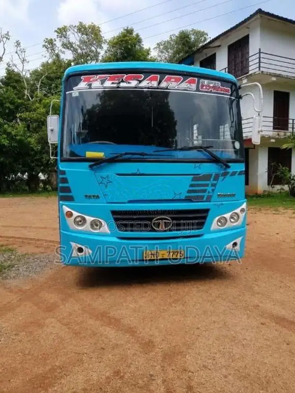 Tata Star 2011 Bus (Used)