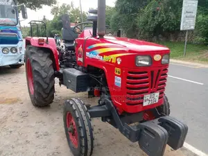 Mahindra Mahindra 2014 Tractor (Used)