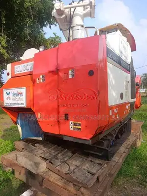 Kubota 68G 2017 Heavy-Duty (Used)