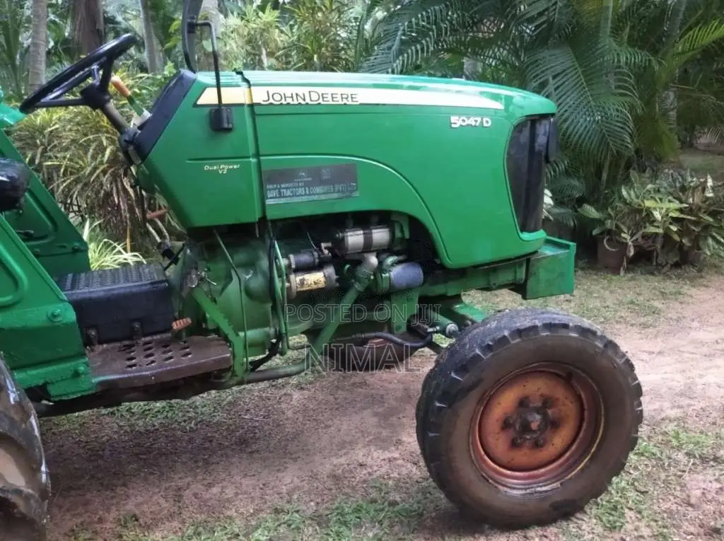 John-Deere 5047 2022 Tractor (Used)