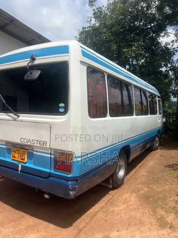 Toyota Coaster 1990 Bus (Used)