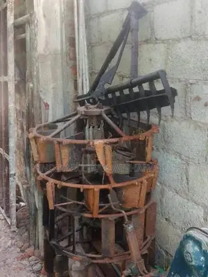 Kubota K8 2010 Tractor (Used)