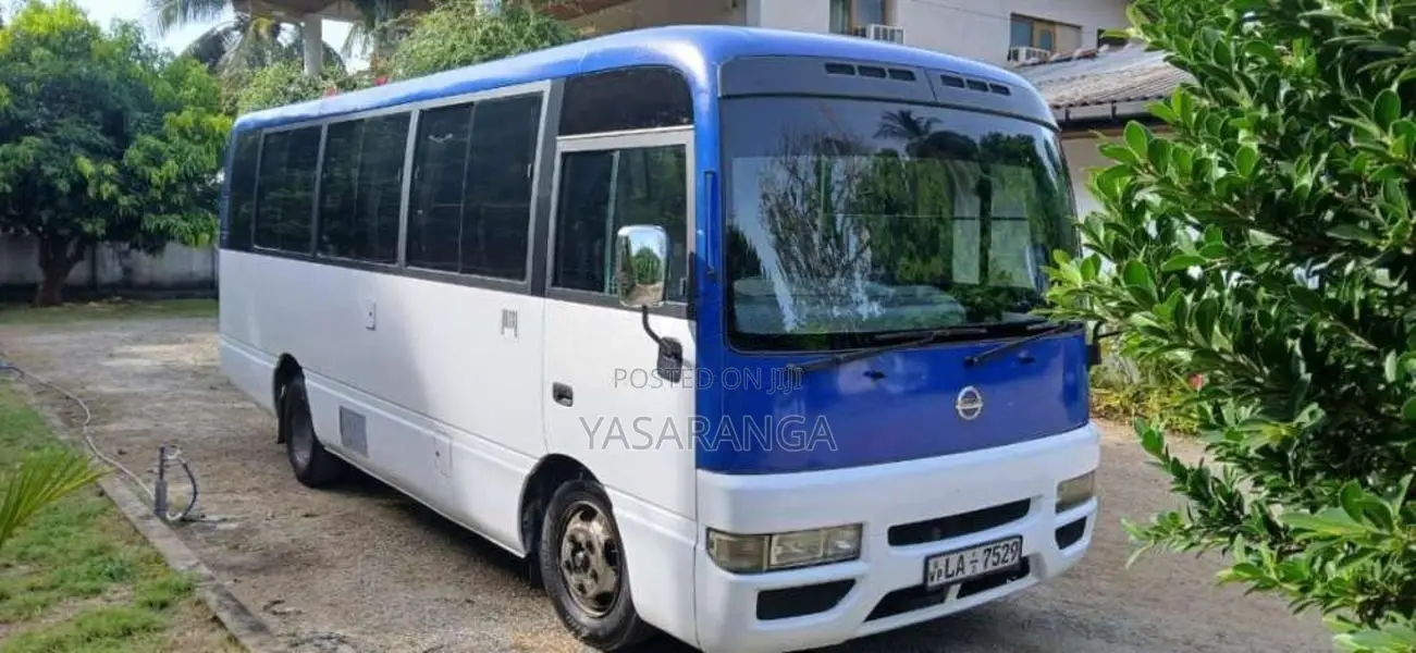 Nissan Civilian 2005 Bus (Used)