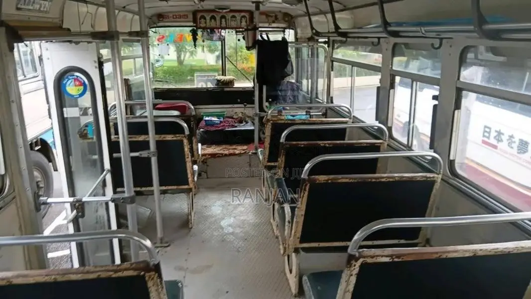 Tata 909 1990 Bus (Used)